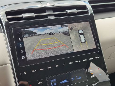 Used 2024 Hyundai Tucson Limited FWD image 27