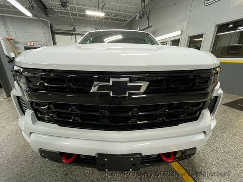 Used 2026 Chevrolet Silverado 1500 RST w/ Redline Edition image 11