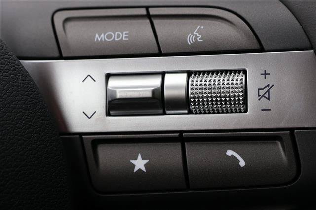 Used 2026 Hyundai Kona Limited FWD image 16