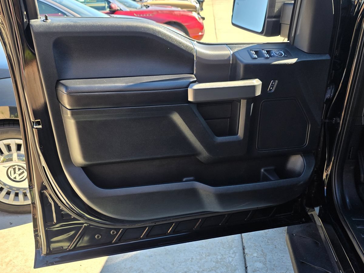 Used 2016 Ford F150 XLT w/ Equipment Group 301A Mid RWD image 28