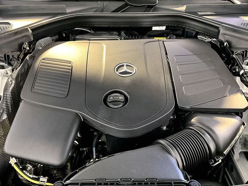 New 2026 Mercedes-Benz GLC 300 4MATIC image 14