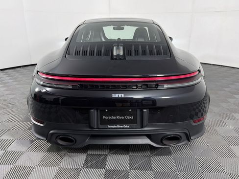 Certified 2025 Porsche 911 Carrera T RWD image 10