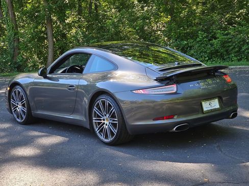 Used 2015 Porsche 911 Carrera w/ Premium Plus Package A RWD image 4