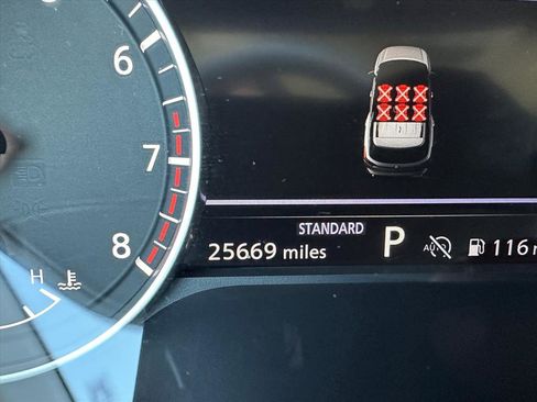 Used 2023 Nissan Pathfinder SL w/ Black Appearance Package image 20