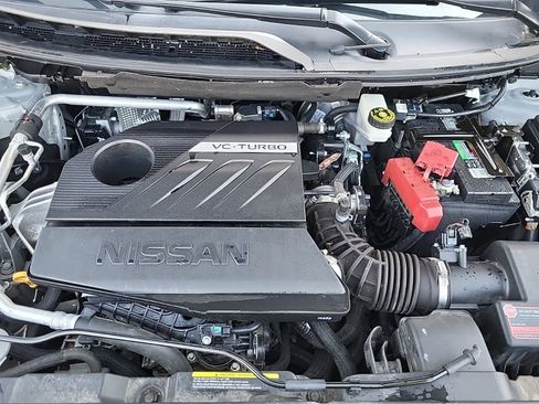 Used 2022 Nissan Rogue SV AWD/4WD image 13