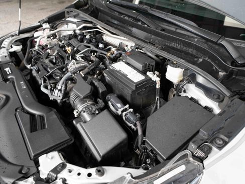 Used 2023 Toyota Corolla LE image 32