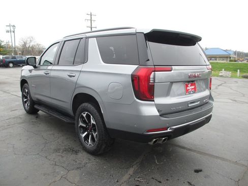 Used 2025 GMC Yukon AT4 image 8