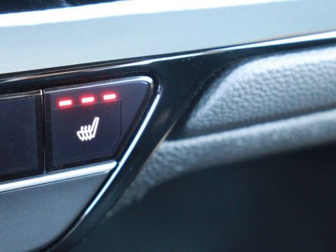 Certified 2025 Honda Civic Sport image 19