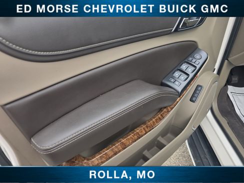 Used 2020 Chevrolet Suburban Premier AWD/4WD image 14
