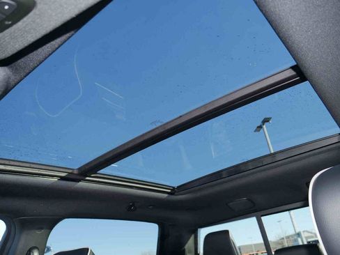 New 2026 RAM 1500 Laramie w/ Night Edition image 37