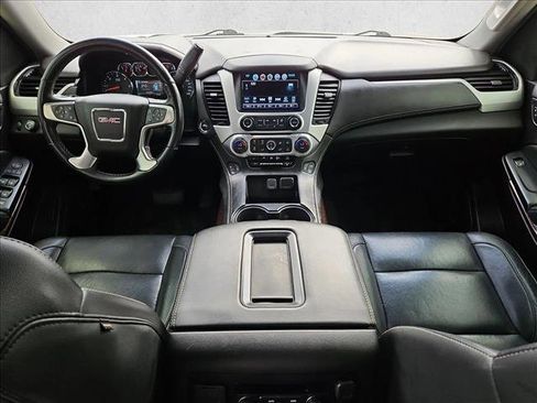 Used 2019 GMC Yukon XL SLT w/ Open Road Package image 16