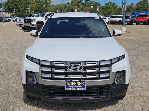 New 2026 Hyundai Santa Cruz SE FWD image 2