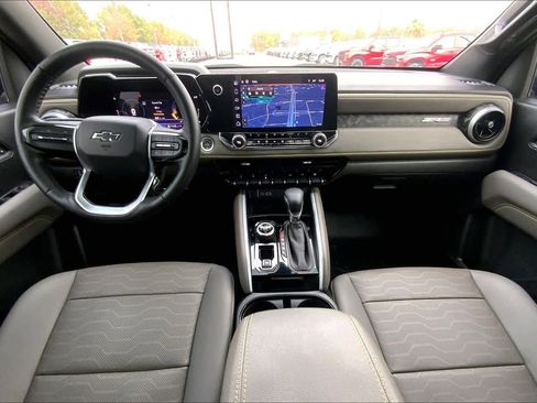 Certified 2024 Chevrolet Colorado ZR2 w/ ZR2 Convenience Package III image 15