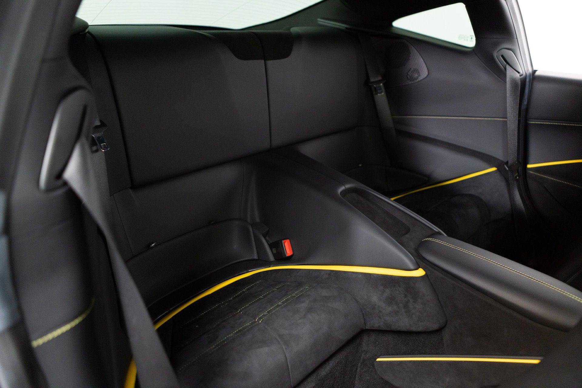 Certified 2022 Ferrari Roma RWD image 57