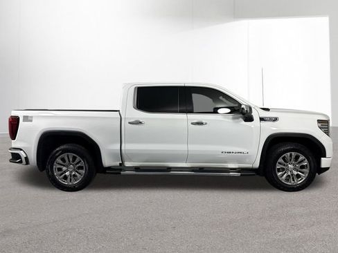 Used 2022 GMC Sierra 1500 Denali w/ Technology Package image 36