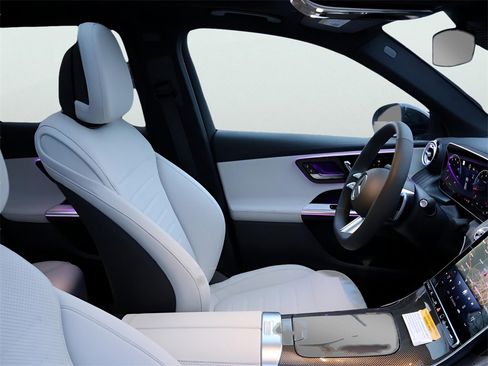 New 2026 Mercedes-Benz GLC 300 4MATIC image 10