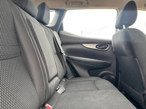 Used 2022 Nissan Rogue Sport S FWD image 30
