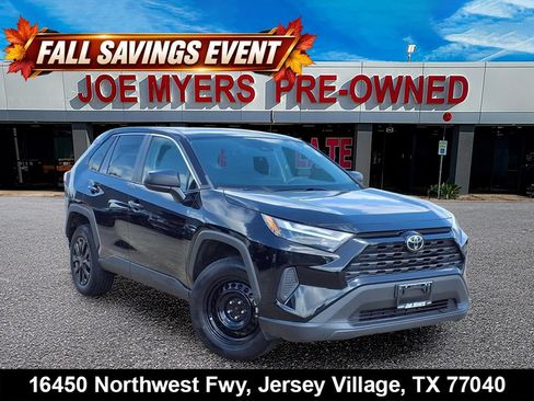 Used 2023 Toyota RAV4 LE FWD image 1