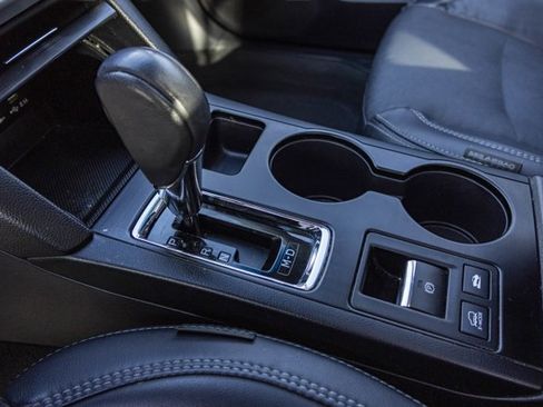 Used 2019 Subaru Outback 2.5i Limited w/ Popular Package #2 image 21