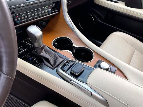 Used 2017 Lexus RX 350 AWD image 19