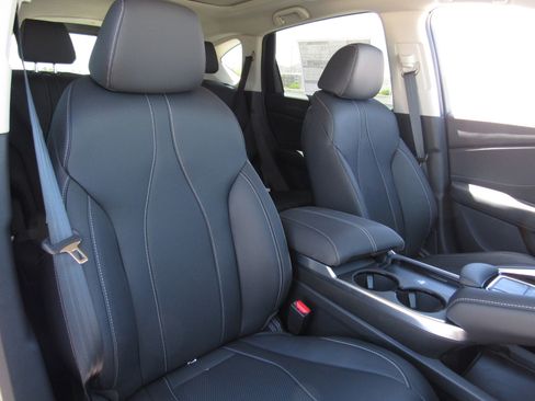 Certified 2025 Acura RDX SH-AWD w/ Technology Package image 11