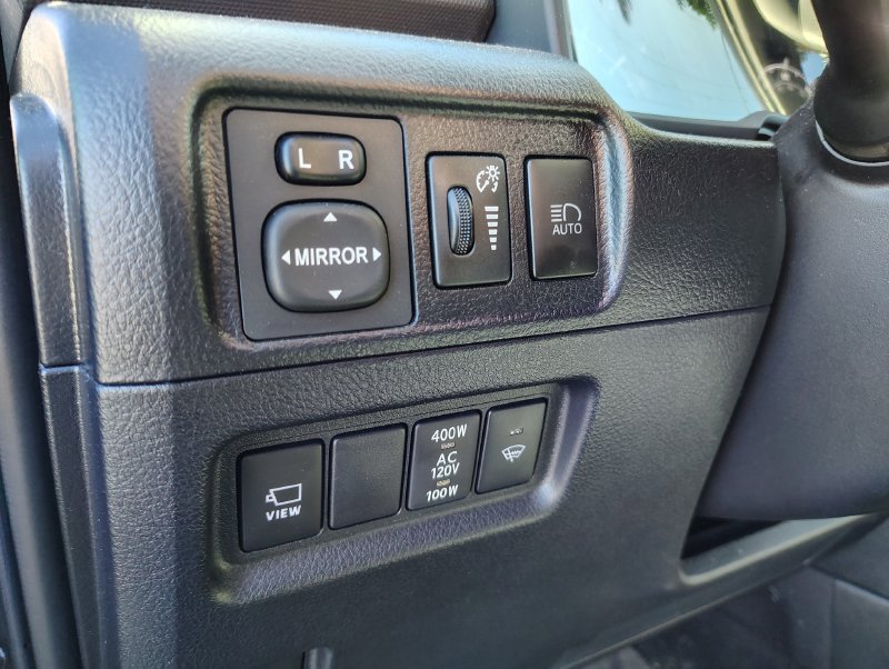 Used 2024 Toyota 4Runner SR5 Premium w/ Moonroof Package AWD/4WD image 11