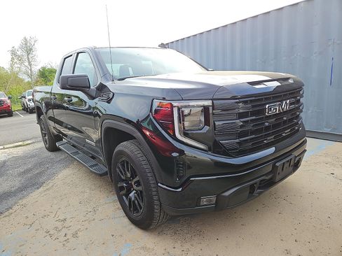 Certified 2024 GMC Sierra 1500 Elevation w/ LPO, Elevation Black Package AWD/4WD image 1
