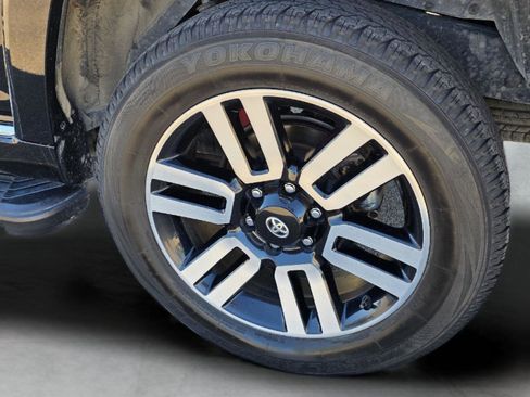 Used 2023 Toyota 4Runner Limited image 11