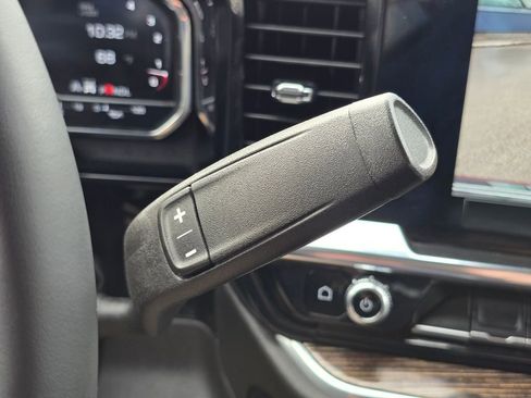 Used 2025 GMC Sierra 1500 SLE image 35