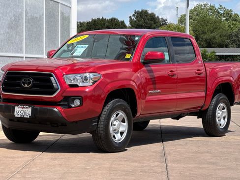 Used 2022 Toyota Tacoma SR5 RWD image 8