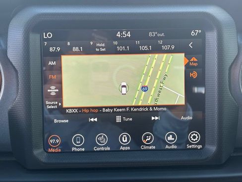 Used 2022 Jeep Gladiator Mojave w/ Cold Weather Group AWD/4WD image 26