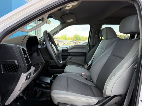 Used 2019 Ford F150 XL w/ Equipment Group 101A Mid AWD/4WD image 18