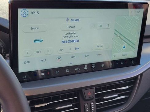 Used 2025 Ford Escape SE w/ Class II Trailer Tow Package image 22