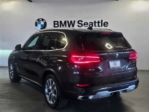 Used 2023 BMW X5 xDrive40i w/ Luxury Seating Package image 4