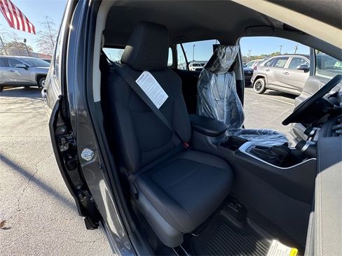 New 2025 Toyota RAV4 LE image 24