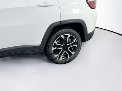 Used 2022 Jeep Compass Limited AWD/4WD image 28