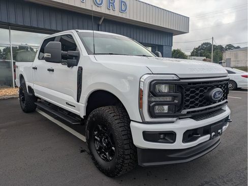 Used 2025 Ford F350 XL w/ STX Appearance Package AWD/4WD image 3