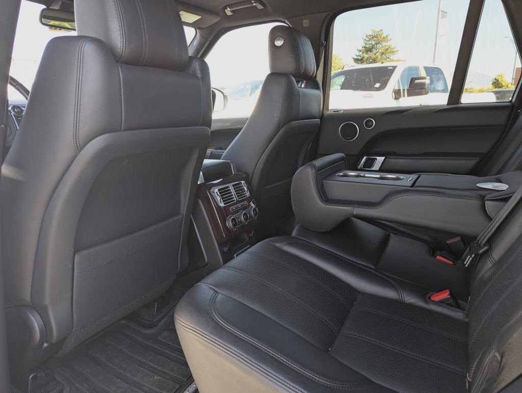 Used 2016 Land Rover Range Rover HSE AWD/4WD image 30