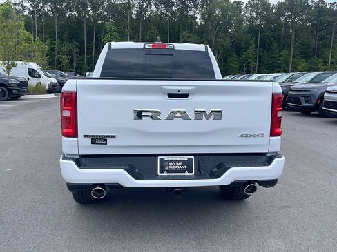 New 2026 RAM 1500 Big Horn AWD/4WD image 6