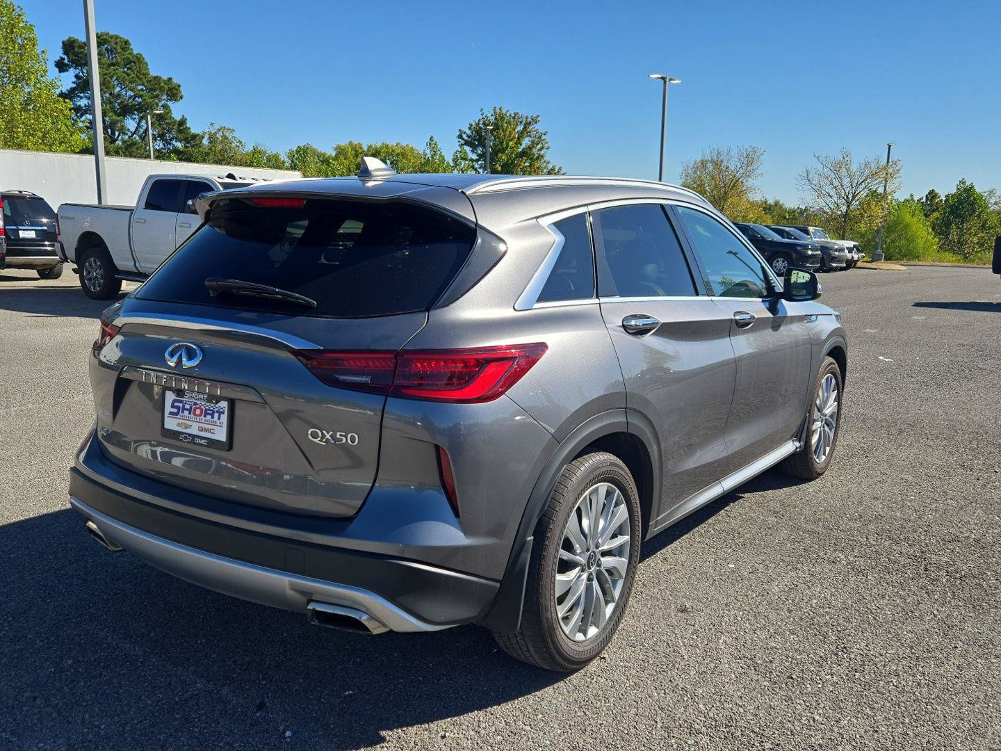 Used 2023 INFINITI QX50 Luxe AWD/4WD image 7