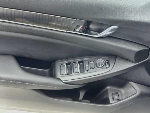 Used 2022 Honda Accord Sport image 19