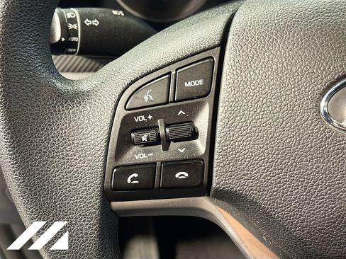 Used 2019 Hyundai Tucson SE AWD/4WD image 12