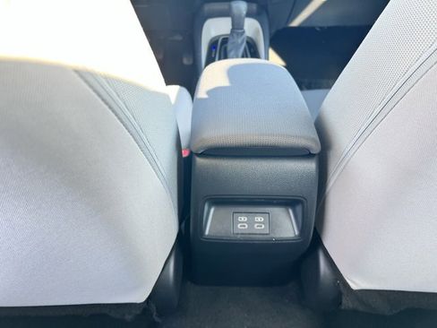Certified 2023 Toyota Corolla LE image 18