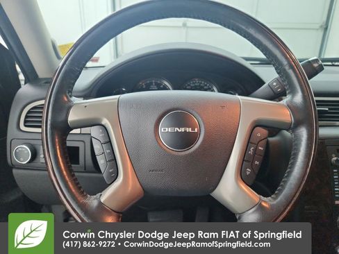 Used 2014 GMC Yukon Denali AWD/4WD image 21