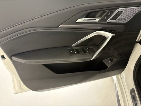 Used 2023 BMW X1 xDrive28i w/ Premium Package image 11