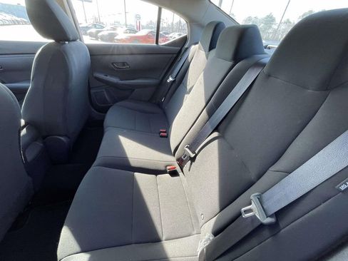 Used 2025 Nissan Sentra S image 11