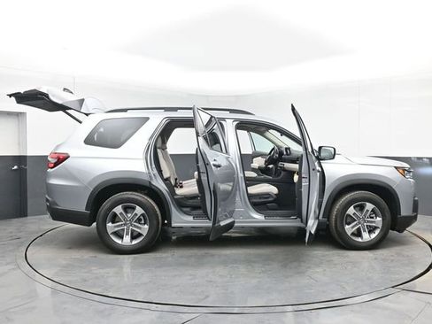 New 2026 Honda Pilot EX-L image 54