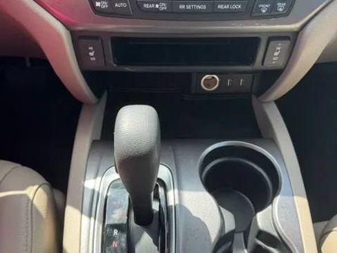 Used 2018 Honda Pilot EX-L image 10