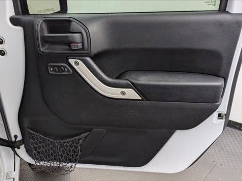 Used 2017 Jeep Wrangler Unlimited Sport w/ Quick Order Package 24S image 22