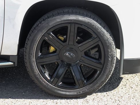 Used 2020 Cadillac Escalade ESV Luxury image 51